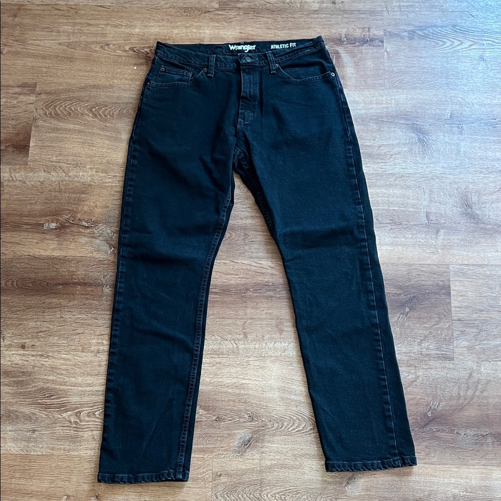 Wrangler Men's Athletic Fit Black Jeans